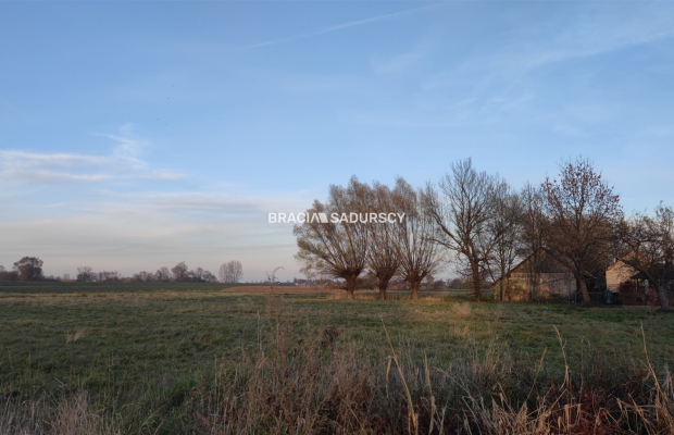 Działka budowlano-rolna o pow. 1900 m2