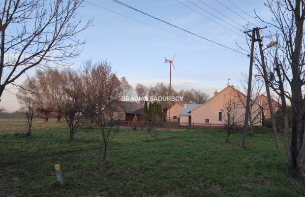 Działka budowlano-rolna o pow. 1900 m2