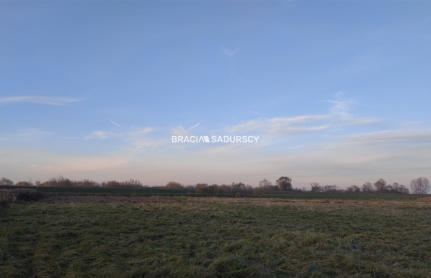 Działka budowlano-rolna o pow. 1900 m2