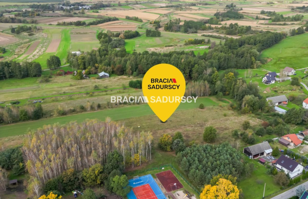 działkę budowlaną w Bratucicach