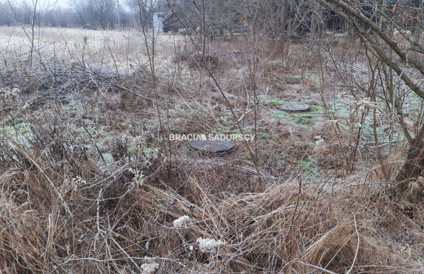 Działka rolna w centrum Krakowa   
  
Działka rolna o powierzchni 33 a położona na terenie objętym miejscowym planem zagospodar