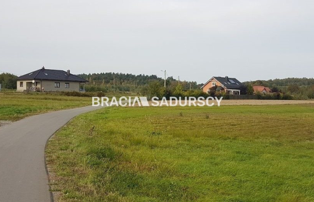 Inwestycyjna działka budowlana 