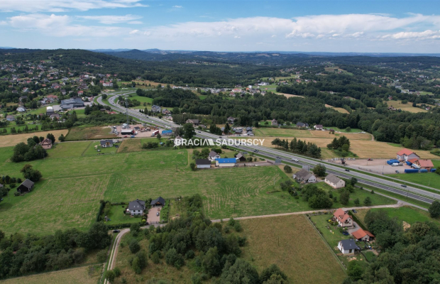 Działka usług komercyjnych w Głogoczowie gm. Myślenice    

   
Oferujemy do sprzedaży atrakcyjną działkę usługową o powierzchn