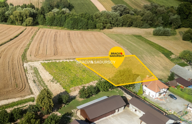 Zdzięsławice, gmina Michałowice. Działka 15 arów