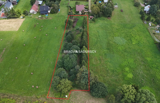 Działka budowlana o powierzchni 30 arów w Brodach