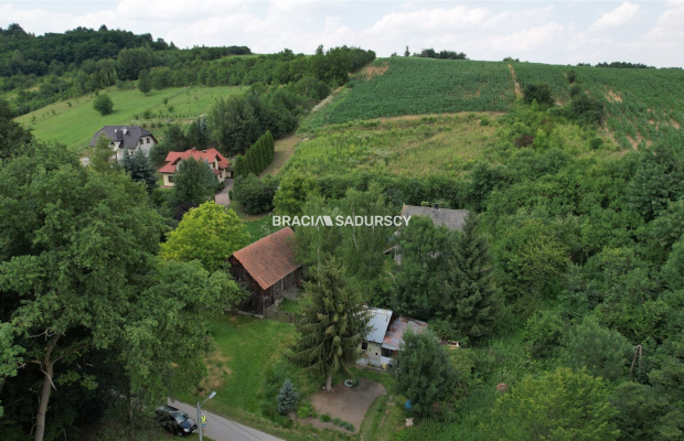 15 arowa  działka budowlana w Michałowicach