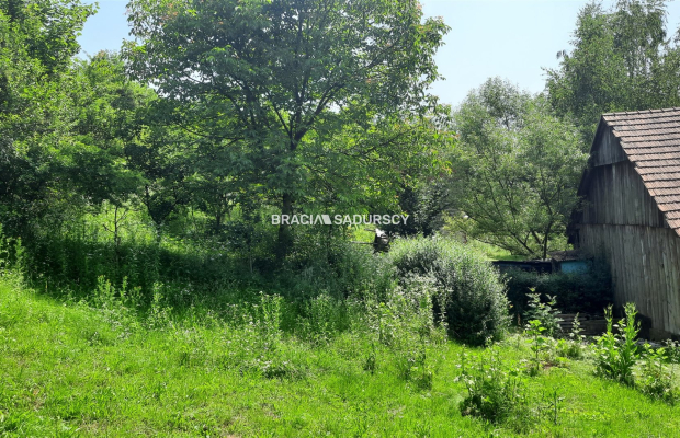 15 arowa  działka budowlana w Michałowicach