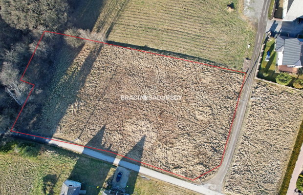 Działka z możliwościa podziału na mniejsze