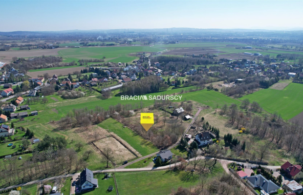 Działka budowlana 17 arów w Wołowicach!