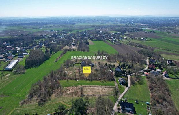 Działka budowlana 17 arów w Wołowicach!