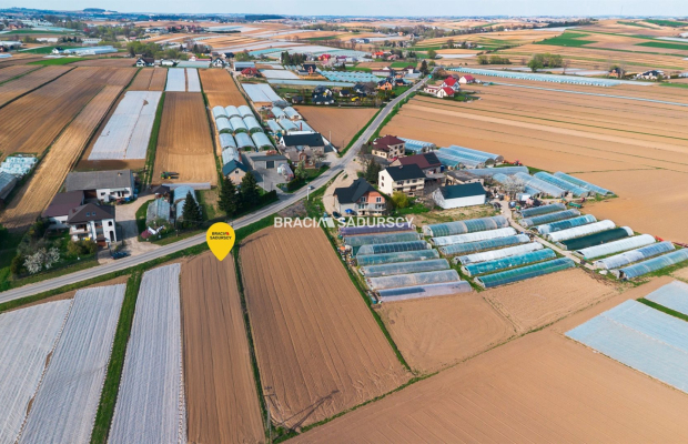 działka blisko Krakowa, 12 ar. 