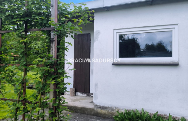 Działka w ROD „Wiślana Dolina” - ul. Rybna, Przegorzały   
W pobliżu: ZOO, Park Decjusza, Las Wolski, Kopiec Kościuszki 

 Mam 