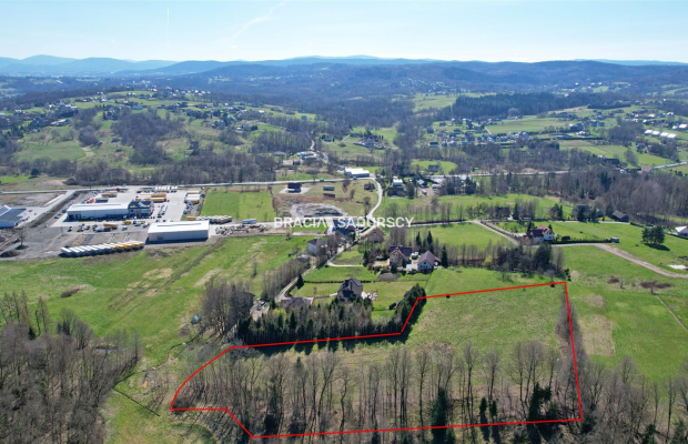 Widokowa działka budowlana w Głogoczowie