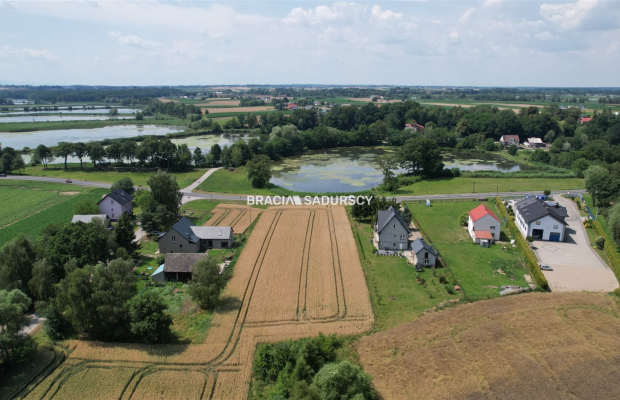 D  ziałka usługowa w Rudze k/Zatoru o pow. 41 arów   
 
Oferujemy  jedyną w okolicy  (!)  działkę usługową  o powierzchni 4164 