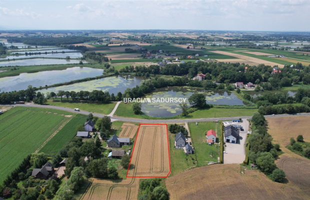 D  ziałka usługowa w Rudze k/Zatoru o pow. 41 arów   
 
Oferujemy  jedyną w okolicy  (!)  działkę usługową  o powierzchni 4164 