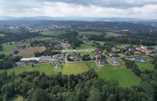 Działka budowlano-leśna. Siepraw.