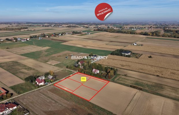 Działka budowlana Sieciechowice blisko Krakowa / Iwanowic. Piękna, widokowa działka o wymiarach 35,7 m szerokości (front) i 42,