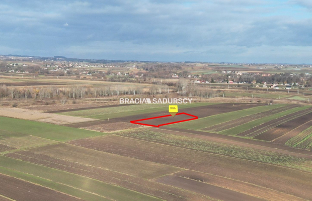 Działka rolna o pow. 41 ar. w Krakowie.  
Przedmiotem oferty jest nieruchomość gruntowa niezabudowana o nr ew.  46  położona w 