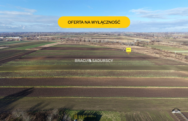 Działka budowlana o pow. 13 ar. w Krakowie.  
Przedmiotem oferty jest nieruchomość gruntowa niezabudowana o nr ew.  52/1  położ