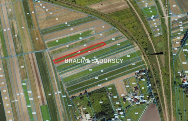 Działka budowlana o pow. 37 ar. w Krakowie.  
Przedmiotem oferty jest nieruchomość gruntowa niezabudowana o nr ew.  52/2  położ