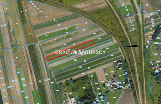 Działka budowlana o pow. 53 ar. w Krakowie.  
Przedmiotem oferty jest nieruchomość gruntowa niezabudowana o nr ew.  54/2  położ