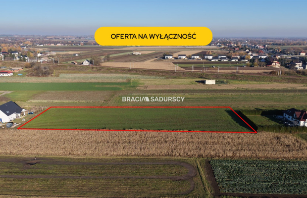 Działka budowlana o pow. 57 arów w Krakowie - Nowej Hucie   
 
Przedmiotem oferty jest działka o nr  309/2    położona w obrębi