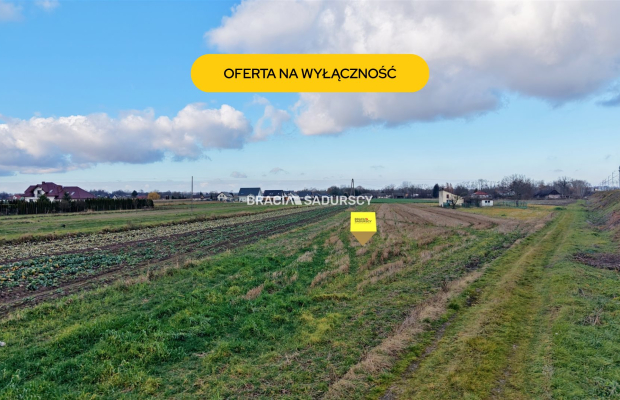 Działka budowlana o pow. 46 arów w Krakowie - Nowej Hucie   
 
Przedmiotem oferty jest działka o nr  302    położona w obrębie 