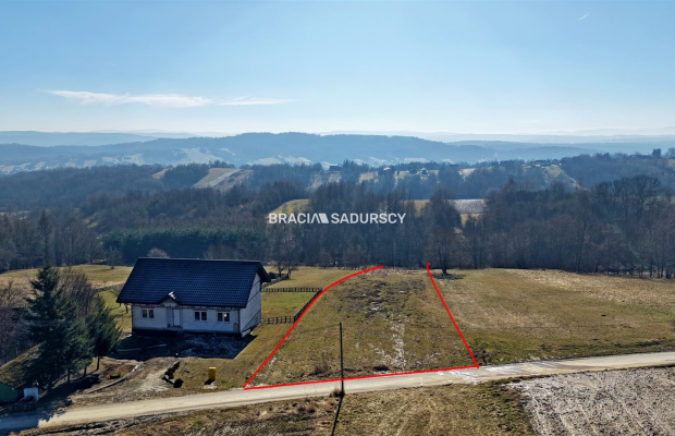 Wola Radziszowska | 52 ary z prywatnym lasem i dożywotnią gwarancją widoku na Babią Górę (25 min od Krakowa)   

 Wyobraź sobie