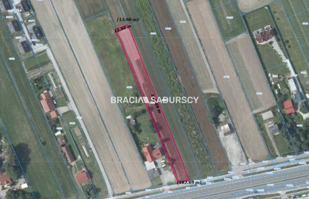 Działka budowlana o pow. 23 arów w Krakowie - Nowej Hucie   
 
Przedmiotem oferty jest działka o nr  323/2    położona w obrębi