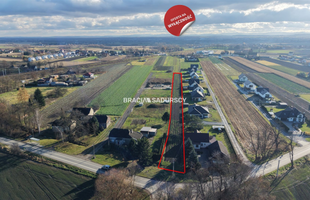 Działka budowlana o pow. 34 arów w Krakowie - Nowej Hucie   
 
Przedmiotem oferty jest działka o nr  307    położona w obrębie 