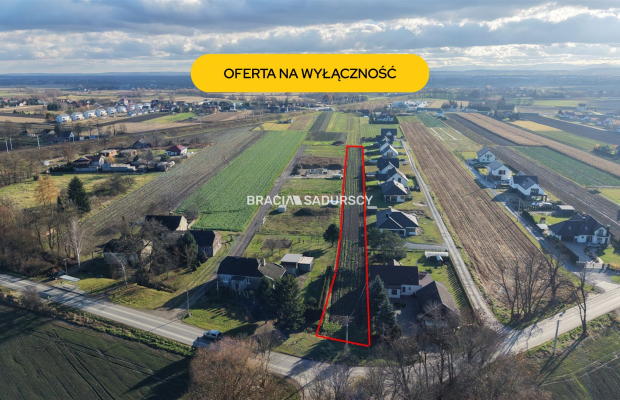 Działka budowlana o pow. 34 arów w Krakowie - Nowej Hucie   
 
Przedmiotem oferty jest działka o nr  307    położona w obrębie 