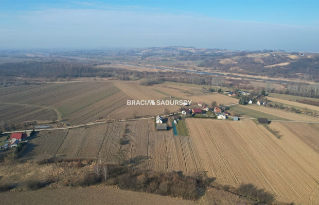 Popędzyna działka z możliwośćią uzyskania WZ