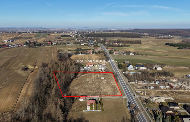 Maszków, 2,5 km od S7 | 1,1 ha Usługi + Zaplecze Mieszkalne (PUM 40%) | Przy trasie 772   

   LOKALIZACJA STRATEGICZNA:  Grunt