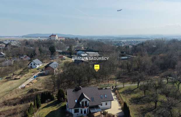 Działka Budowlano-usługowa, Morawica, Liszki