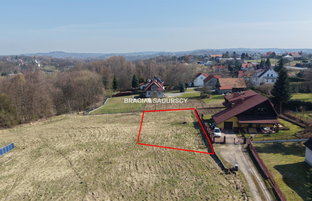 Gaj, gm. Mogilany - działka MU 15 min od Krakowa! Gotowa pod budowę domu lub na rozwój biznesu   

  Szukasz miejsca, gdzie poł