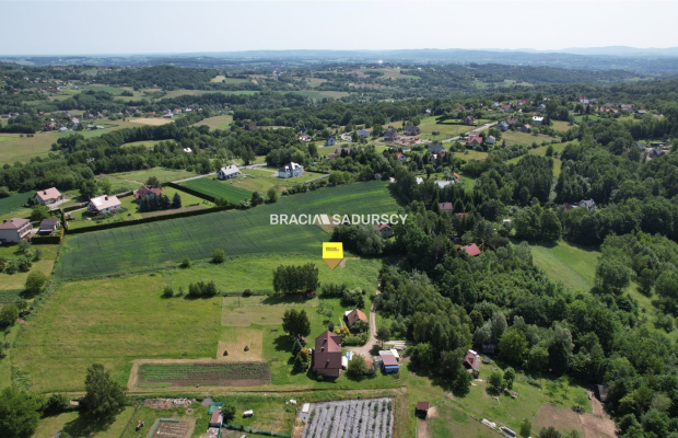 GRAJÓW, GMINA WIELICZKA, DZIAŁKA BUDOWLANA O POW. 1145 m 2 .  
 
Widokowa działka budowlana w zacisznym spokojnym miejscu, w mi