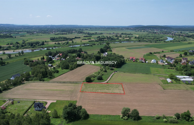 Działka z pozwoleniem na budowę w Wołowicach!