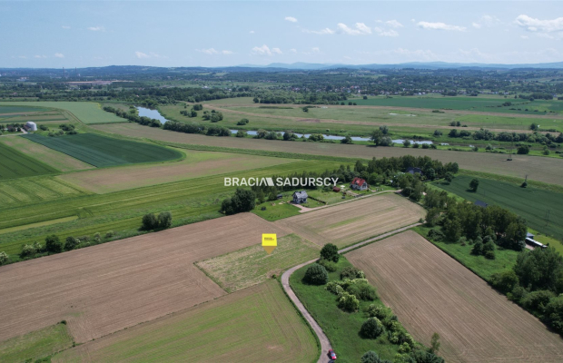 Działka z pozwoleniem na budowę w Wołowicach!