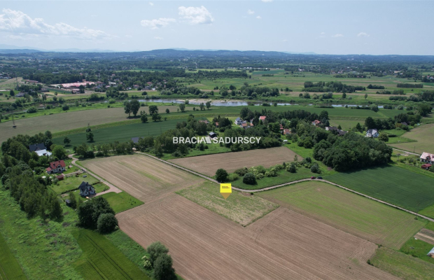 Działka z pozwoleniem na budowę w Wołowicach!