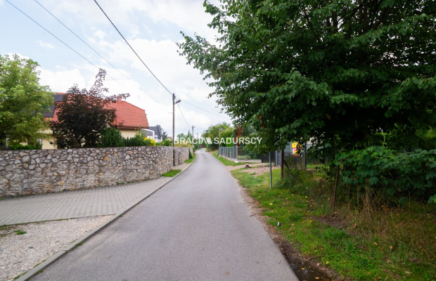 Działka bud.o pow. 70 arów obok zjdadu a4 Rząsce