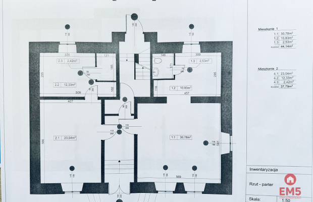 Kamienica w centrum Choroszczy