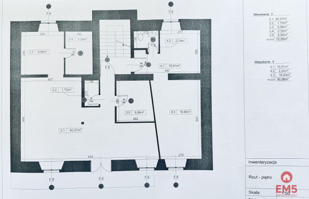 Kamienica w centrum Choroszczy
