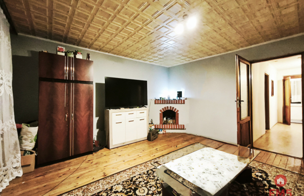 Dom z zabudowie szeregowej, do remontu