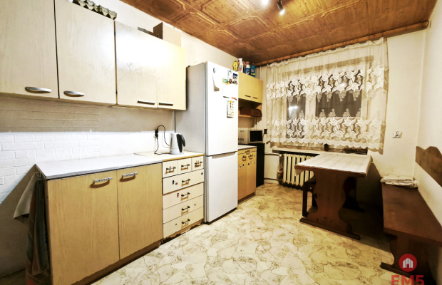 Dom z zabudowie szeregowej, do remontu