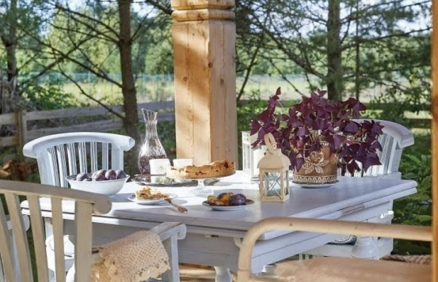 Dwa domy blisko jeziora – Serwy, gm. Płaska