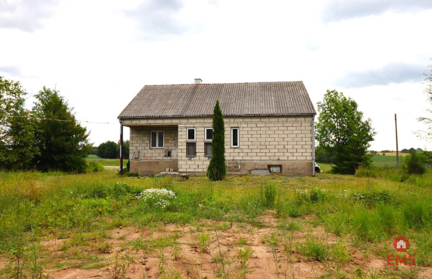 Dom  z potencjałem  gm. Bakałarzewo