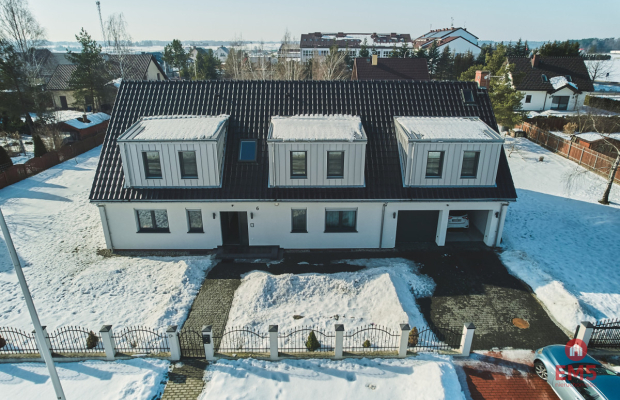 Dom w Raczkach dla 2 rodzin