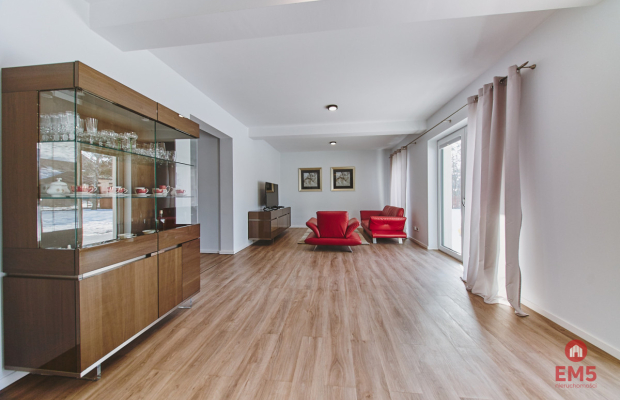 Dom w Raczkach dla 2 rodzin