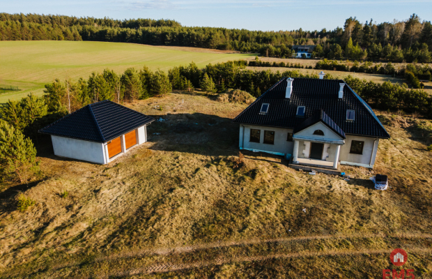 Dom 190 m² w stanie surowym – duża działka 5000 m²