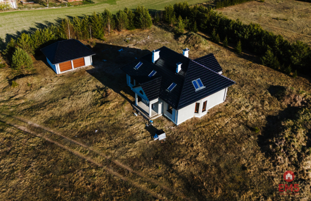 Dom 190 m² w stanie surowym – duża działka 5000 m²